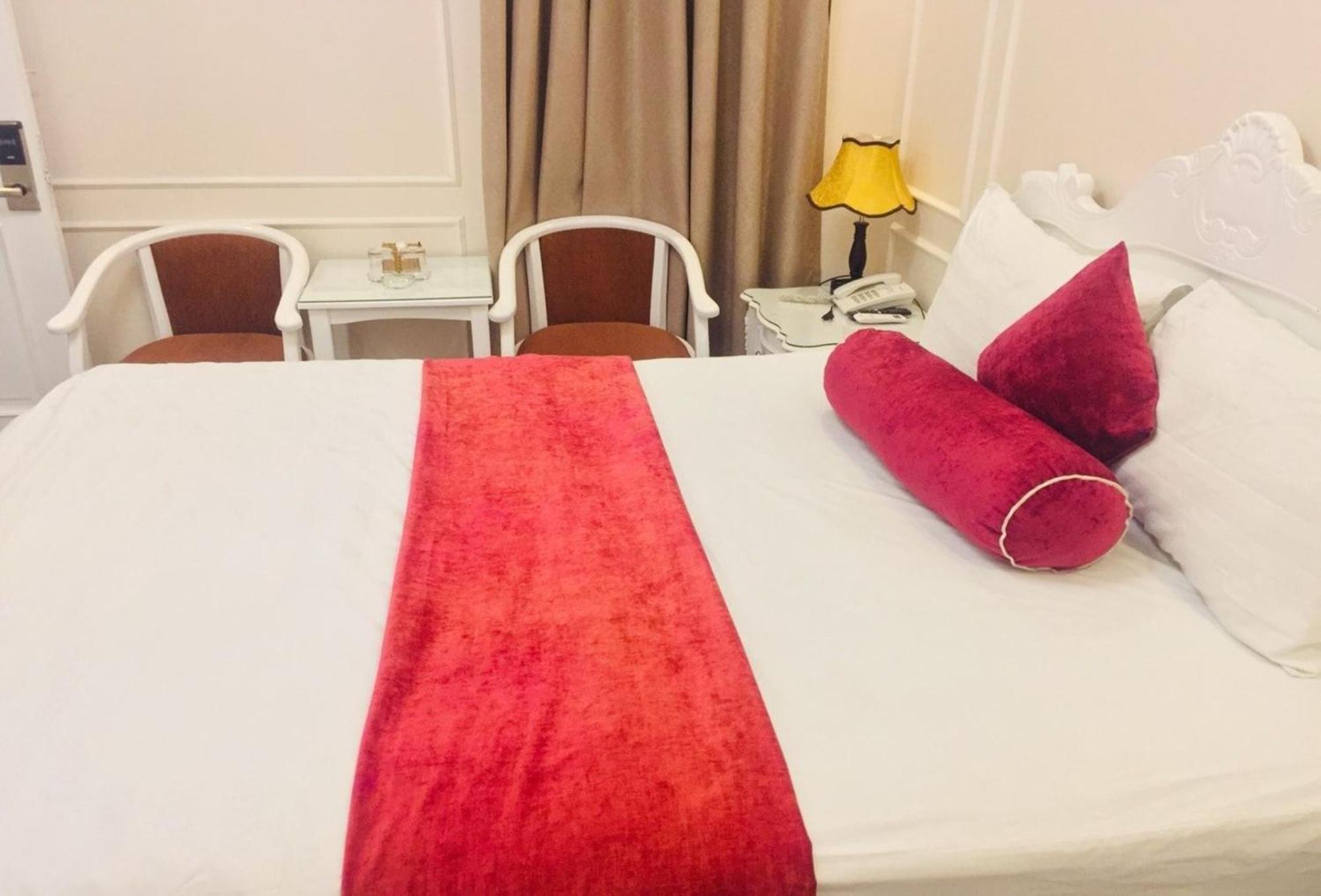 Khai Hung Hotel Binh Chanh Ho Chi Minh City Exterior photo