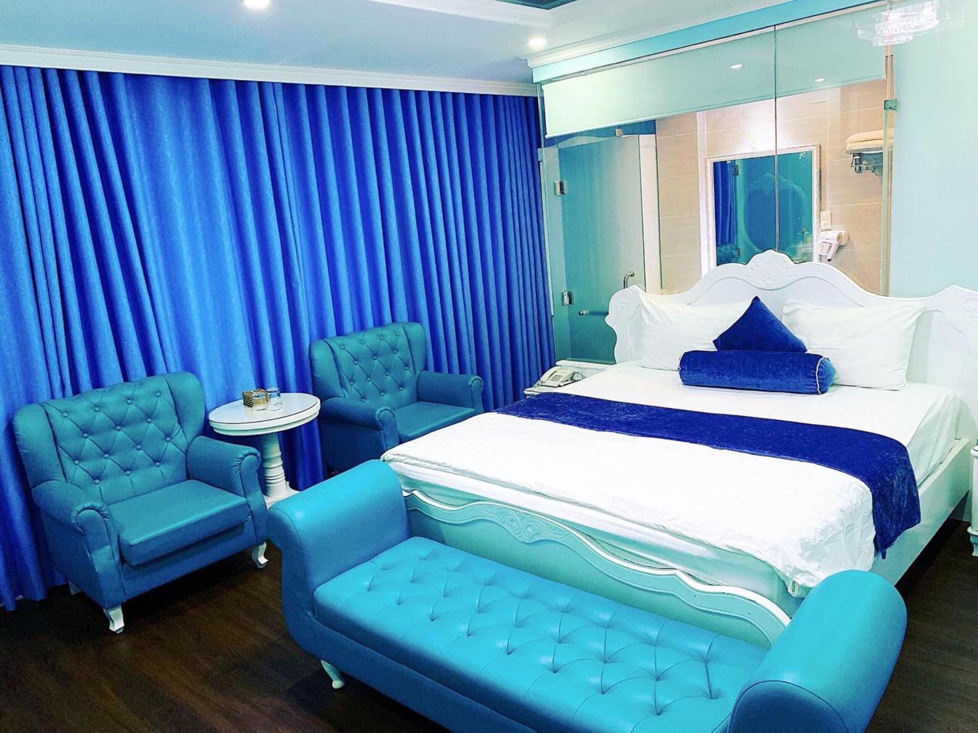 Khai Hung Hotel Binh Chanh Ho Chi Minh City Exterior photo